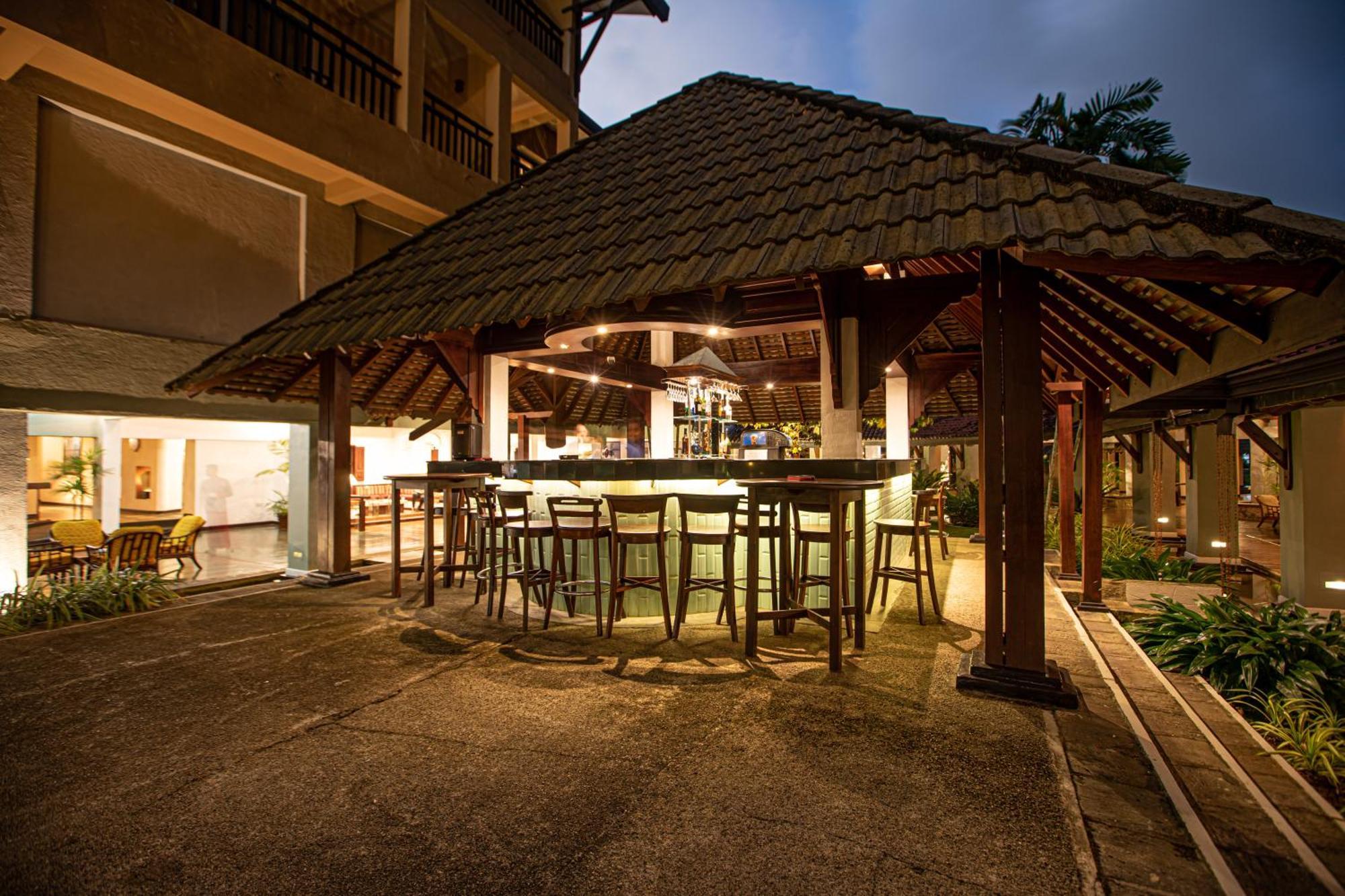 The Palms Hotel Beruwala Eksteriør billede